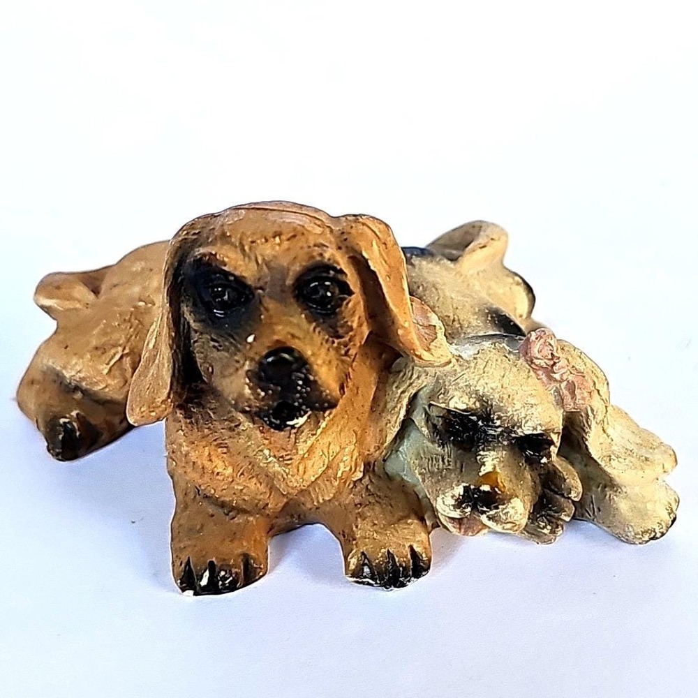 Vintage Miniature Spaniel Puppies Dog Figurine Brown Tan Resin Animal Statue
